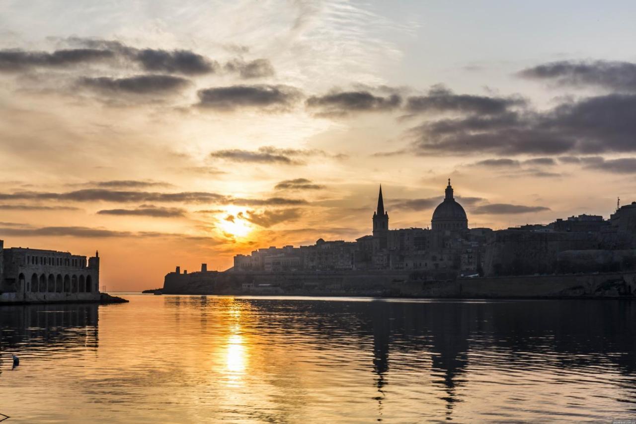 Luxurious 2Br Apartment In Valletta Buitenkant foto